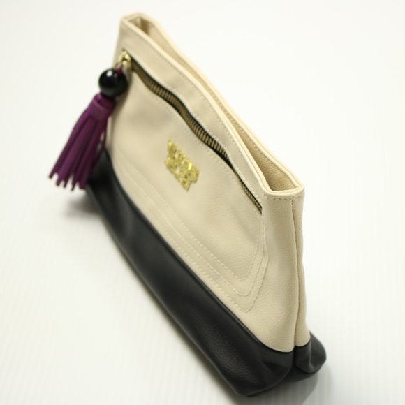 Victoria's Secret Cream and Black Tassel Cosmetic Bag - Picture 5 of 5